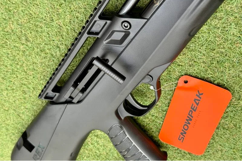 RIFLE PCP SNOWPEAK T-REX BULLPUP MULTI-TIRO X10 EN POLÍMERO NEGRO