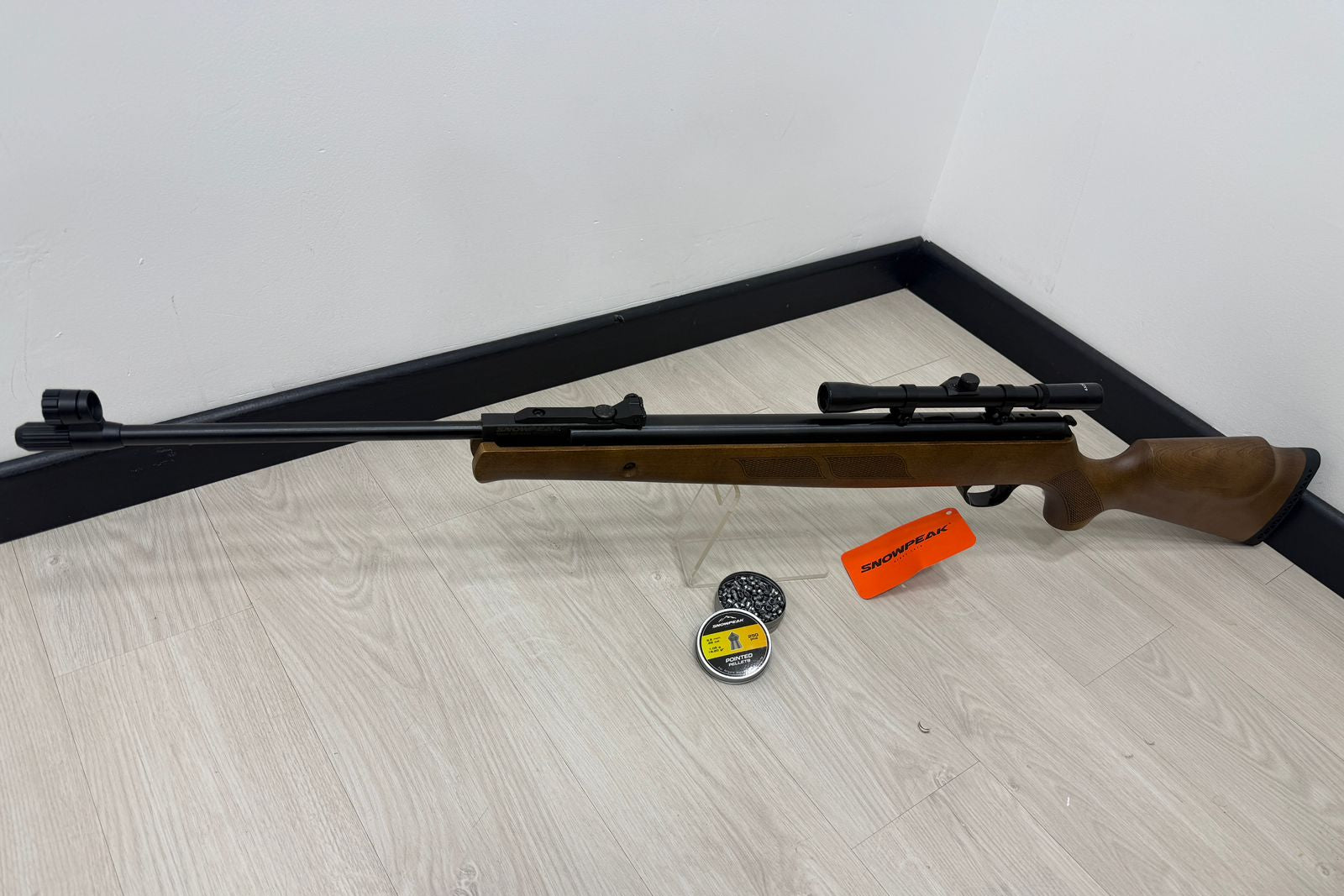 RIFLE NITRO PISTÓN SNOWPEAK GR1600W