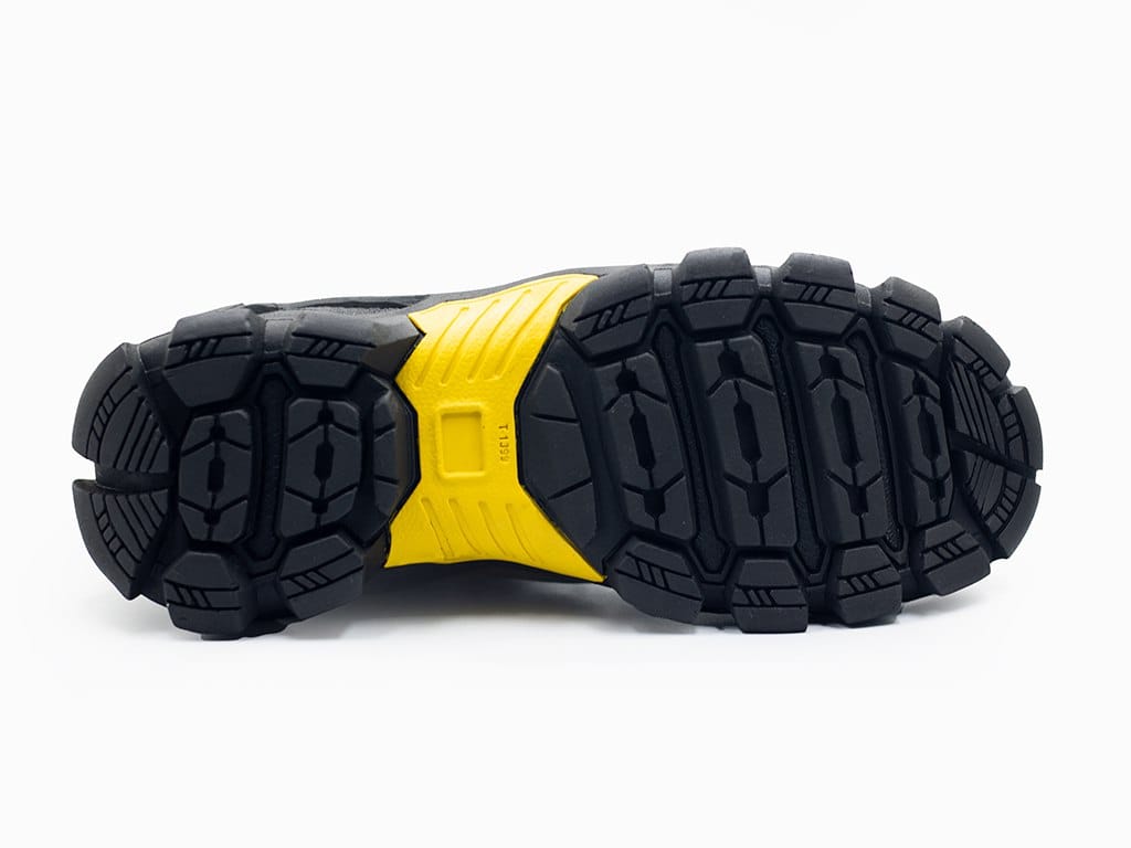 BOTAS CATERPILLAR UNISEX EN CUERO 100% GENUINO CON PUNTERA 600V