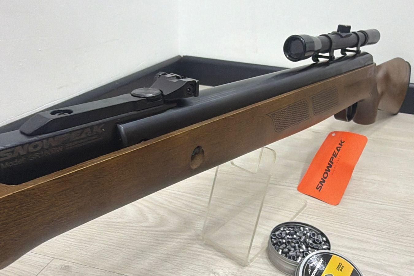 RIFLE NITRO PISTÓN SNOWPEAK GR1600W